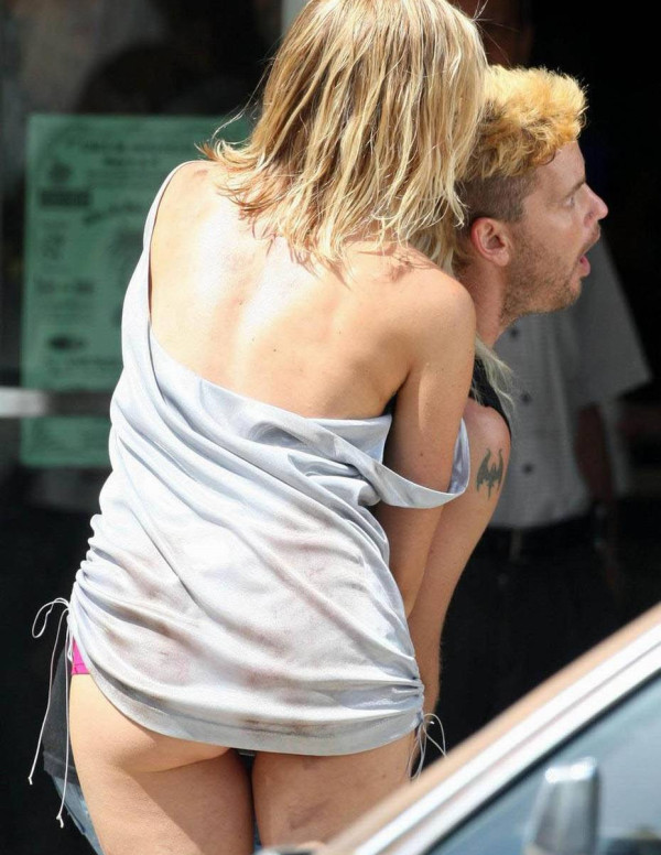 Les fesses d’Amy Smart !