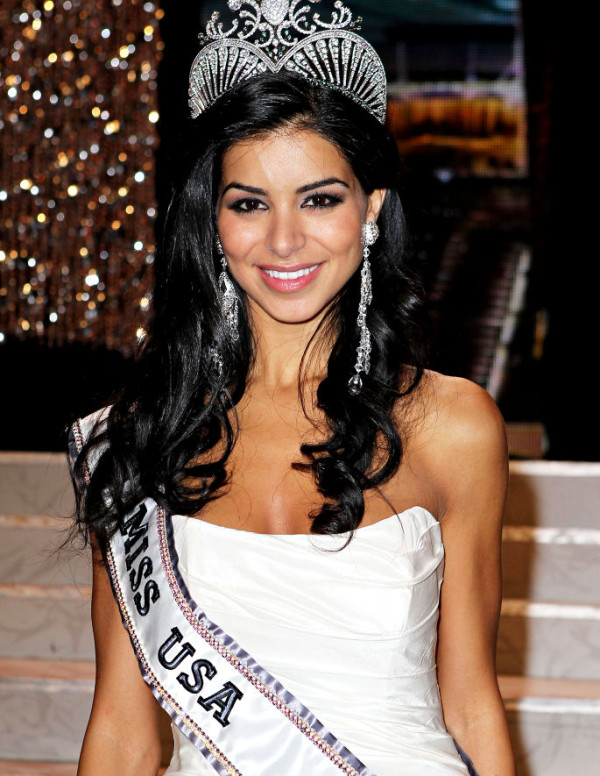 Doug Reinhardt avec Rima Fakih
