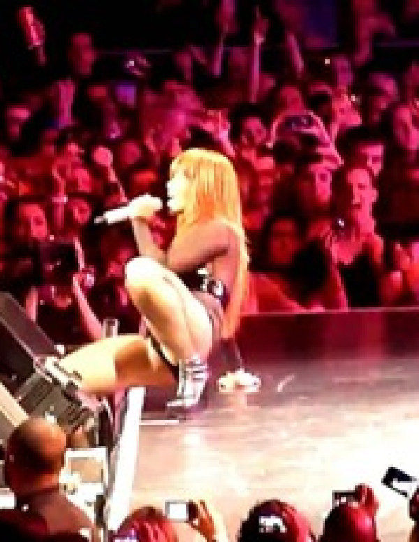 Le concert très hot de Rihanna à Sydney
