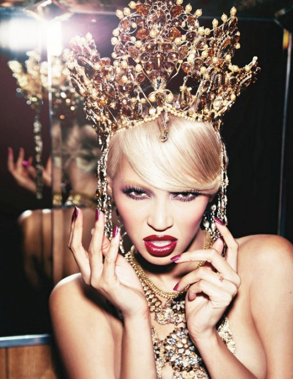 Beyonce des photos promo de son album 4 chic et sexy