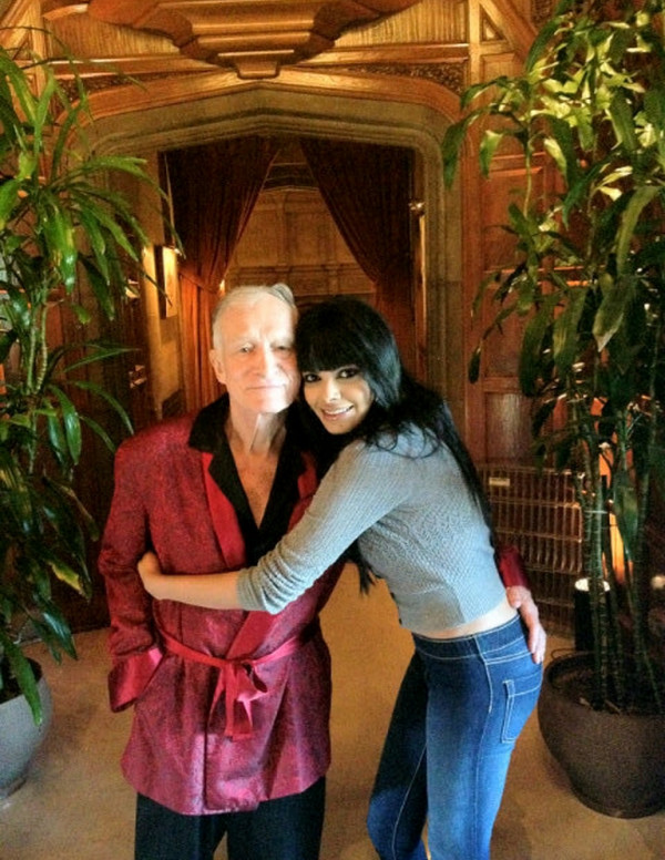 Séance photo torride pour Sherlyn Chopra