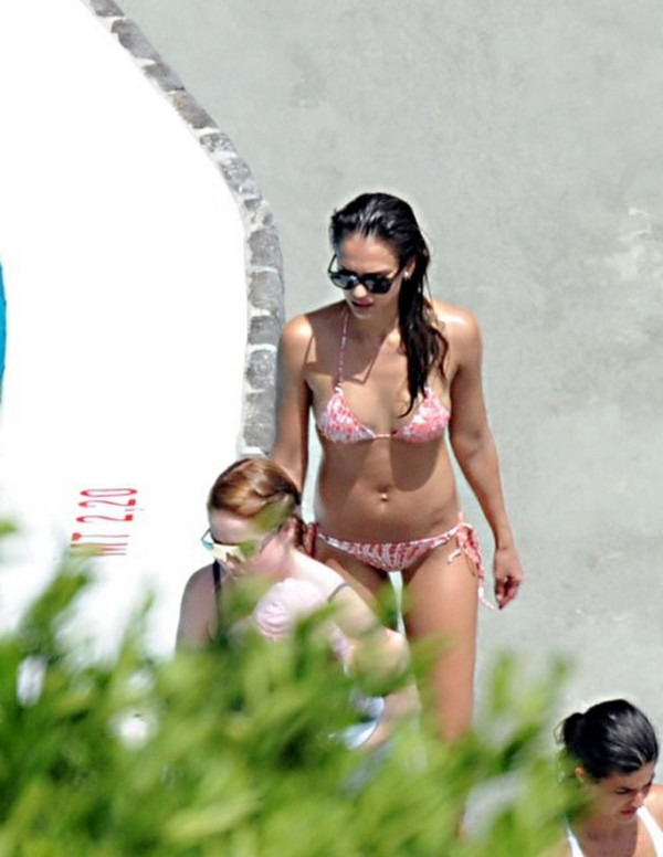 Les vacances en bikini de Jessica Alba