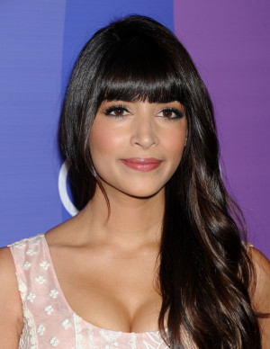 photos Hannah Simone