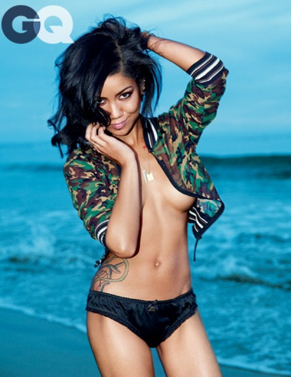 Jhene Aiko pose GQ Magazine