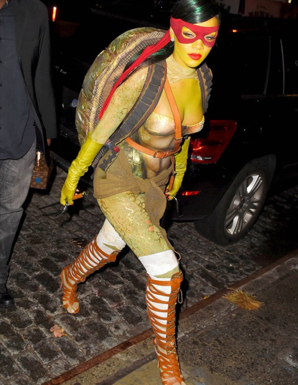 Rihanna au Halloween party au Opus nightclub à New York