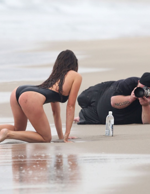 Kayla Swift en shooting sexy à Malibu