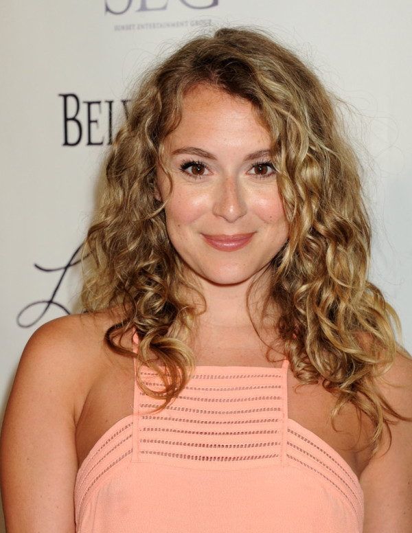 Alexa Pena Vega à la cérémonie Le Jardin