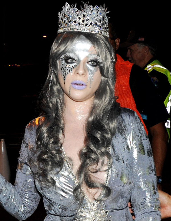 [HALLOWEEN] Michelle Trachtenberg à la soirée halloween au Casamigos
