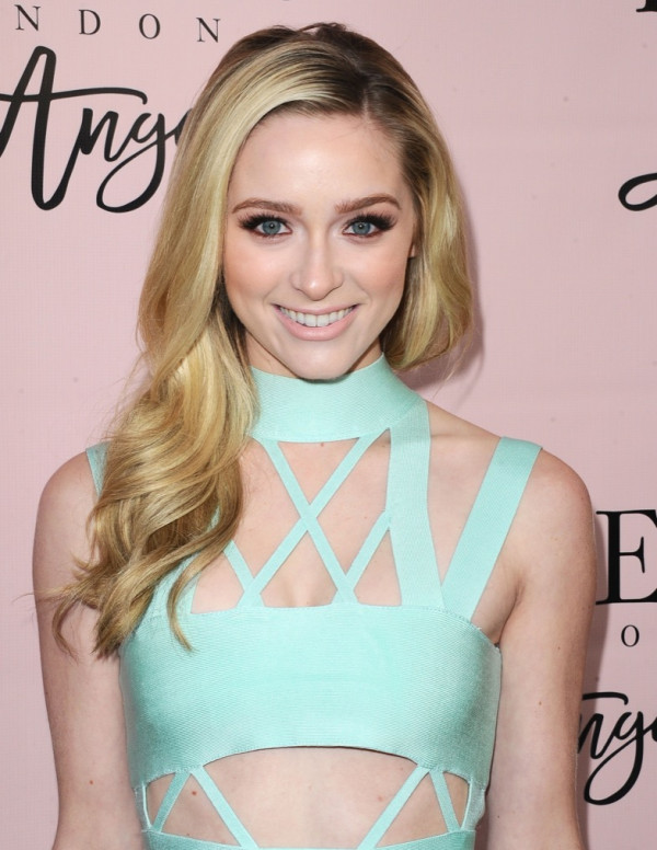 Greer Grammer à la soirée de lancement de la marque House of CB