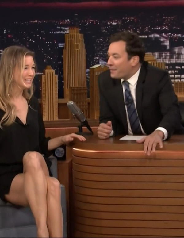 Renee Zellweger dans l'émission The Tonight Show de  Jimmy Fallon
