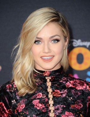 photos Lindsay Arnold