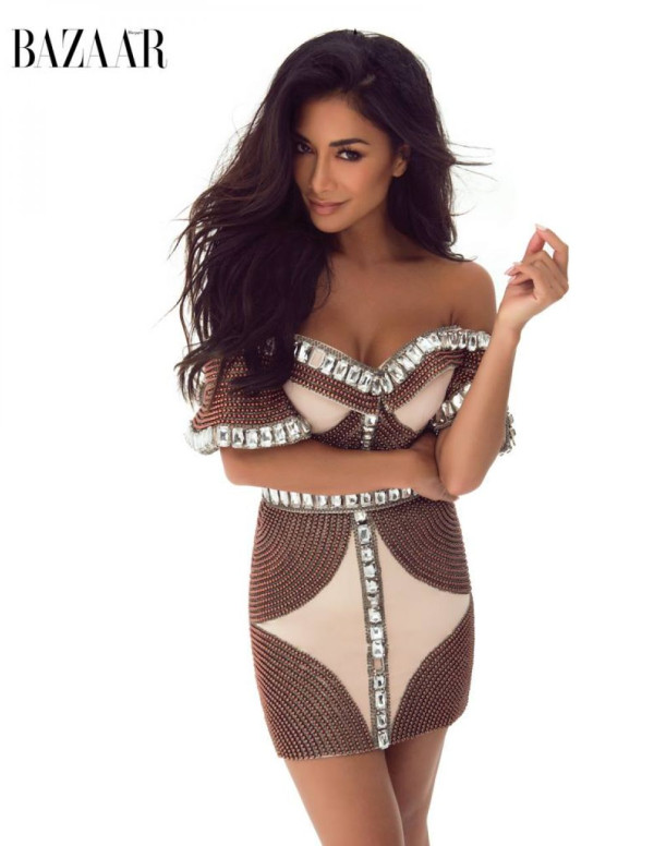 Nicole Scherzinger pose pour Bazaar Vietnam