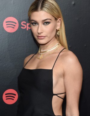 photos Hailey Baldwin