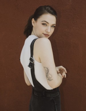 photos Violett Beane