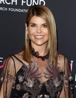 photos Lori Loughlin