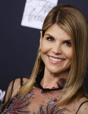 photos Lori Loughlin