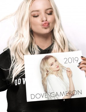 photos Dove Cameron 