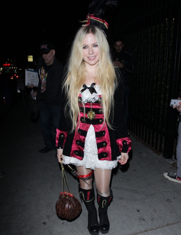 Avril Lavigne fête Halloween