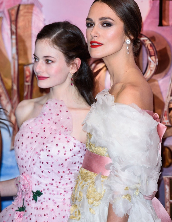 Keira Knightley pour la première du film Disney - Casse-Noisette et les Quatre Royaumes - à Londres