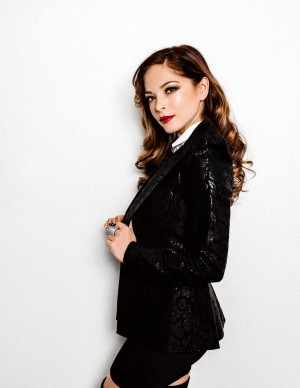 photos Kristin Kreuk