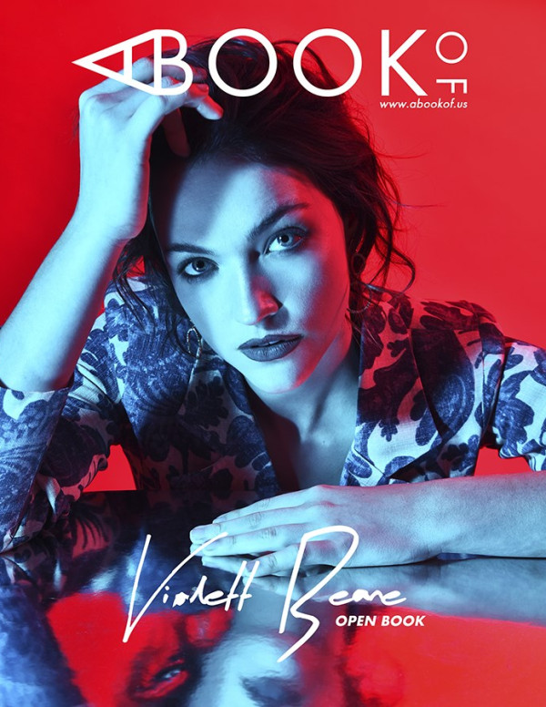 Violett Beane dans A Boof Of magazine - Février 2019