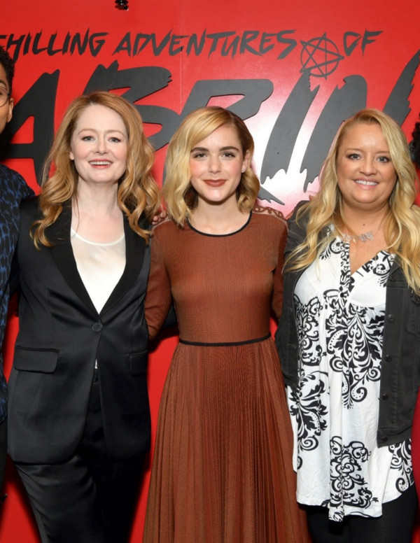 Kiernan Shipka à la première de la saison 2 des Nouvelles Aventures de Sabrina