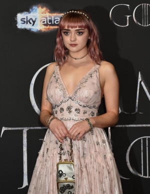 photos Maisie Williams 