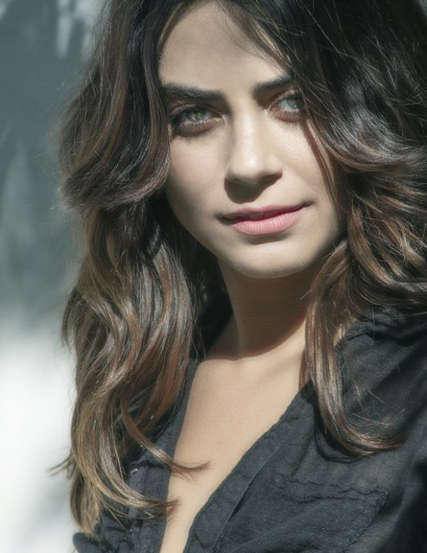 Shooting Lorenza Izzo pour Imagista