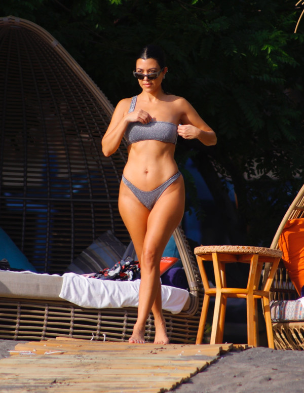 Kourtney Kardashian en vacances au Costa Rica