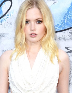 photos Ellie Bamber