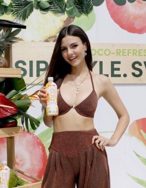 photos Victoria Justice