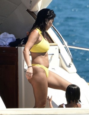 photos Kourtney Kardashian