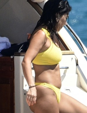 photos Kourtney Kardashian