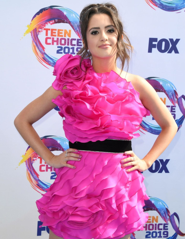 Laura Marano aux Teen Choice Awards à Los Angeles