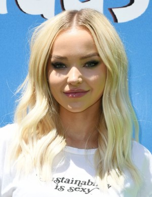 photos Dove Cameron 