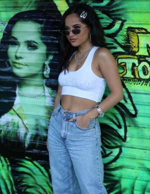 photos Becky G