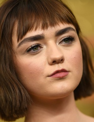 photos Maisie Williams 