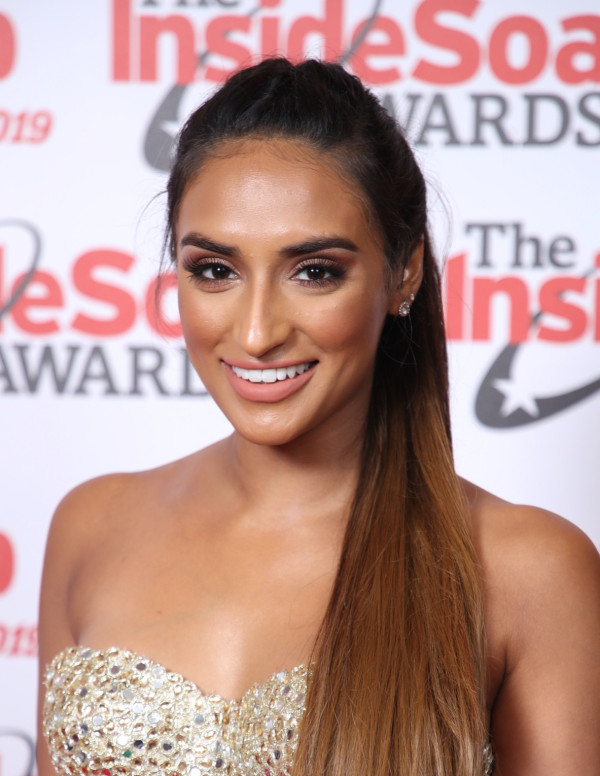 Rukku Nahar à Londres pour les BRITISH SOAP AWARDS