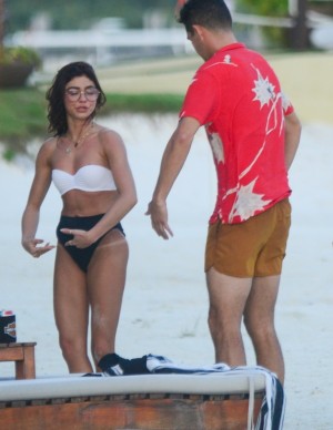 photos Sarah Hyland