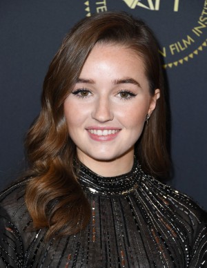 photos Kaitlyn Dever