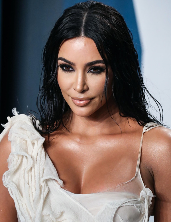 [OSCARS 2020] Kim Kardashian à la soirée Vanity Fair aux 92ème Oscars