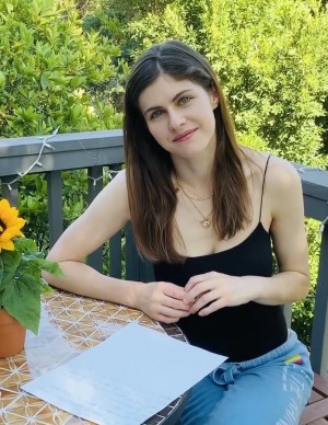 photos Alexandra Daddario