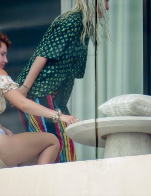 photos Bella Thorne