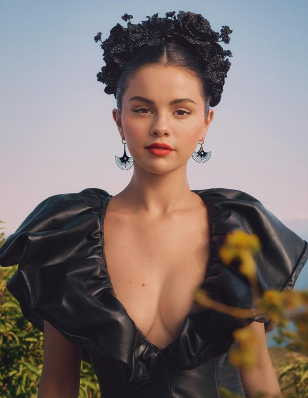 Selena Gomez dans Allure Magazine, Octobre 2020