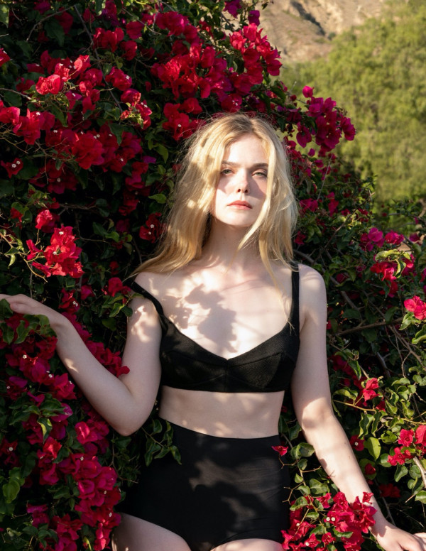 Elle Fanning dans Vanity Fair, Octobre 2020