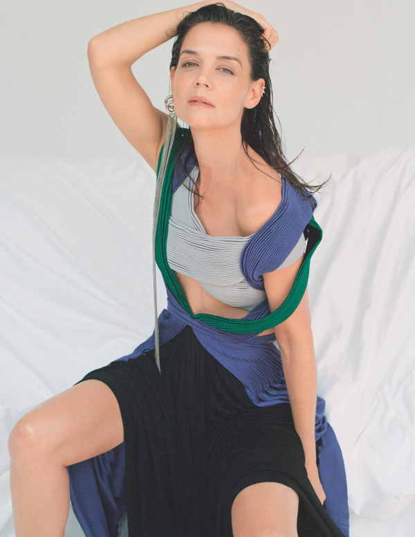 Katie Holmes dans Vogue Australie, Novembre 2020