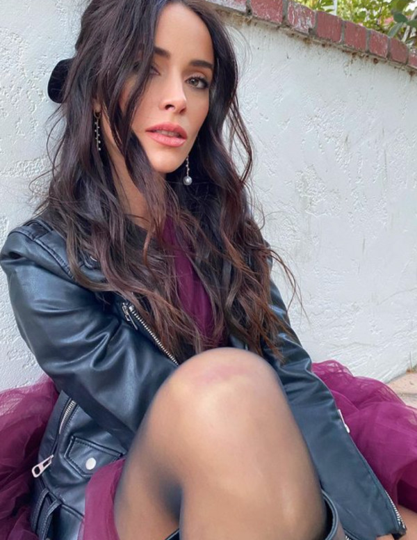 Shooting Abigail Spencer pour Apolis in LA