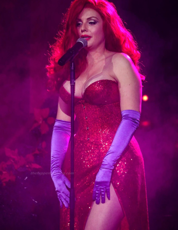 Isabella Bliss en concert en Jessica Rabbit à Londres