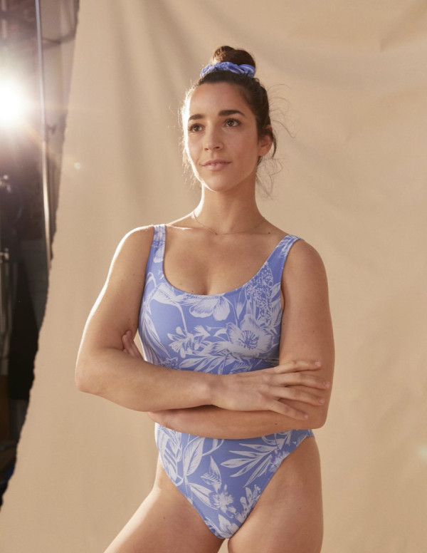 Shooting Aly Raisman pour la marque Aerie, Collection 2021