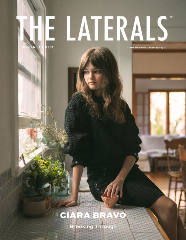 Ciara Bravo dans The Laterals